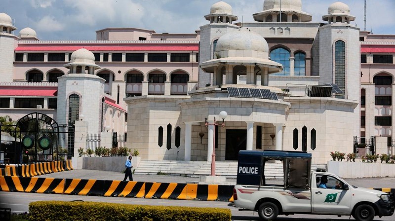 Islamabad memperketat keamanan, menyatakan libur dua hari menjelang pembicaraan AS-Iran, Kamis (9/4/2026). (REUTERS/Asim Hafeez)