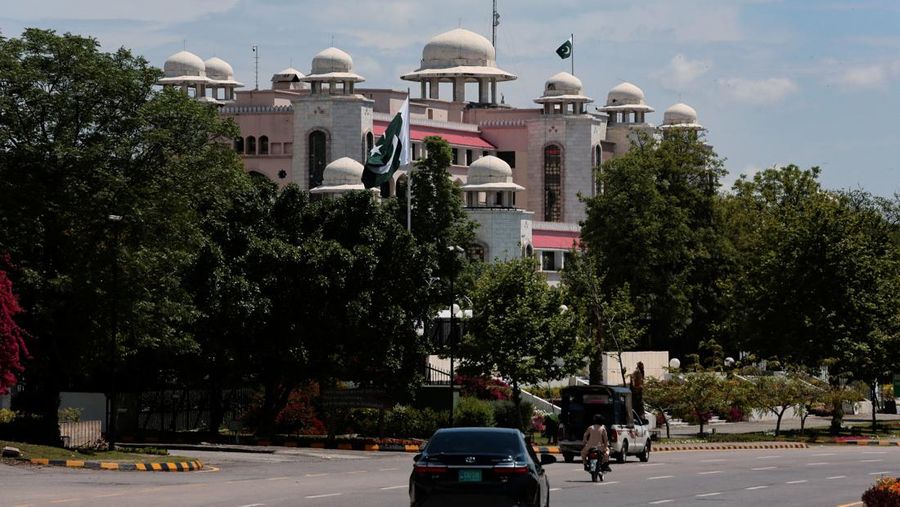 Islamabad memperketat keamanan, menyatakan libur dua hari menjelang pembicaraan AS-Iran, Kamis (9/4/2026). (REUTERS/Asim Hafeez)