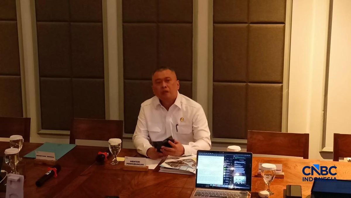 Menhub Bilang Rest Area KM 57 Mengganggu, Suruh Tutup Jika Tak Berubah