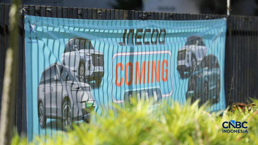 Persaingan industri otomotif yang semakin keras di pasar Indonesia, salah satu diler PT Honda Prospcet Motor (HPM) harus menutup gerai mereka di kawasan Pondok Pinang, Kebayoran Lama, Jakarta Selatan, Kamis (9/4/2026). (CNBC Indonesia/Tri Susilo)