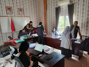 2 Kantor Dinas dan 4 Rumah Pejabat di Kepahiang Digeledah Polisi, Ada Apa?