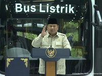 Prabowo: Kita akan Produksi Besar-besaran Sedan Listrik Tahun 2028