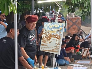 Pengalaman Pertama SBY Melukis Bengawan Solo Terhenti gegara Hujan Lebat