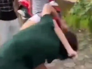 Heboh 2 ABG Wanita di Palembang Baku Hantam, Polisi Selidiki