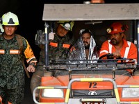 Dramatis! Penambang Bertahan 13 Hari di Bawah Tanah & Dievakuasi