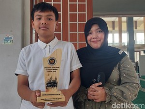 Kado Penuh Makna, Bocah 12 Tahun Didaftarkan Haji oleh Ortunya