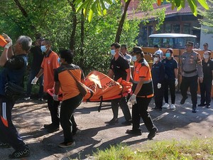 Dua ABK Tewas Dikeroyok dan Dibakar di Benoa Bali, Pelaku 6 Orang Bermotor