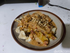 Hucap Ma Iroh, Kuliner Legendaris Kuningan yang Bertahan 3 Generasi
