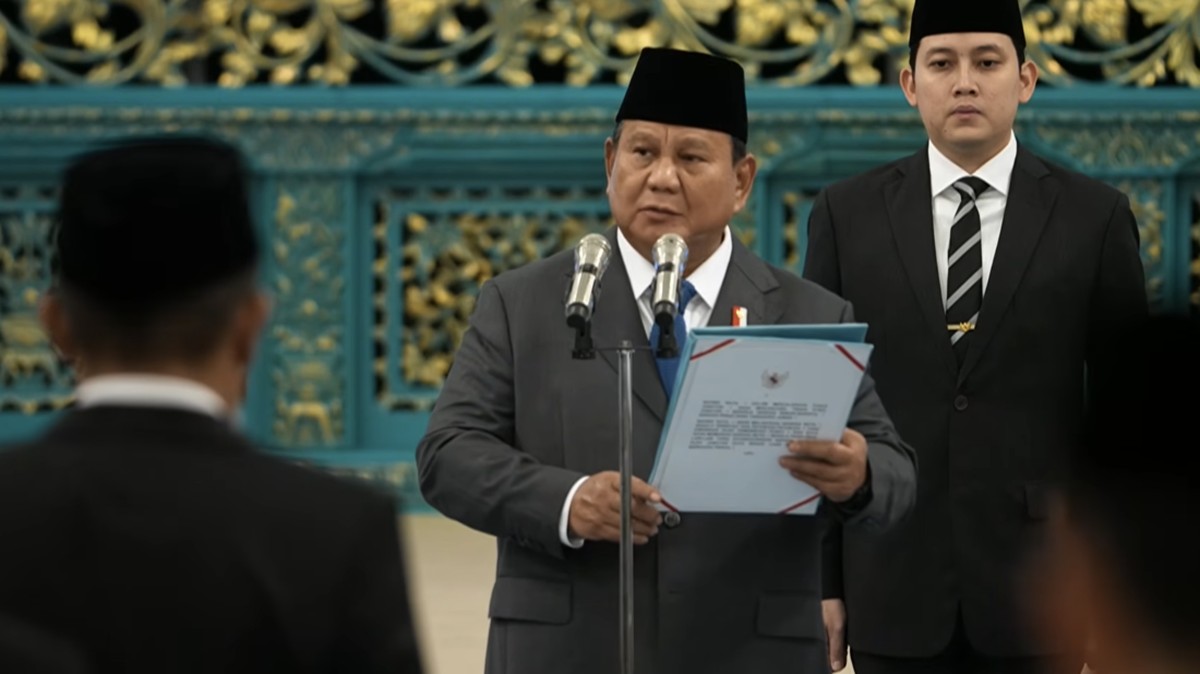 Prabowo Lantik Liliek Prisbawono Jadi Hakim MK Pengganti Anwar Usman