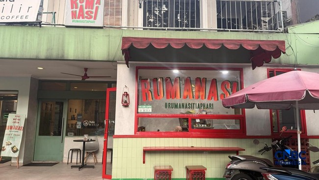 Fenomena Warteg Kekinian, Tanda Kelas Menengah Makin Terjepit