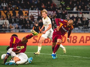 AS Roma Vs Pisa: Hat-trick Donyell Malen Menangkan Il Lupi 3-0