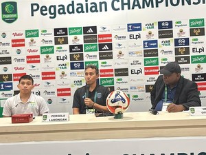 Persela Tahan Imbang Persipura 0-0, Bima Sakti: Target Kami Memang 1 Poin