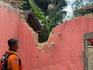 17 Rumah Warga di Ciawi Bogor Rusak Diterjang Angin Kencang