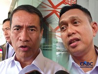 Datangi Kantor Bulog, Amran Tiba-Tiba Minta Maaf, Ada Apa?