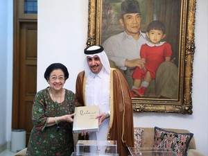 Hasto Ungkap Isi Obrolan Megawati Saat Bertemu Sejumlah Dubes