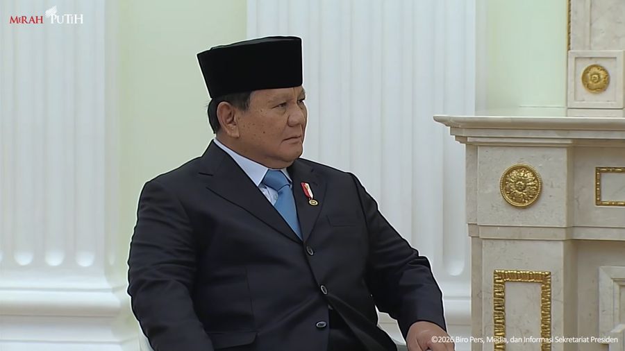 Presiden Prabowo Subianto melakukan pertemuan dengan Presiden Vladimir Putin di Istana Kremlin, Rusia, Senin (13/4/2026). (Tangkapan Layar Youtube/Sekretariat Presiden)