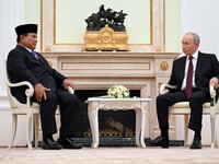 Prabowo Sambangi Putin, Bahas Arah Baru Geopolitik Global