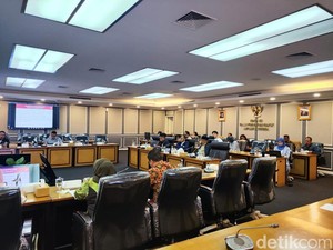 Anggota DPR Bertanya Kenapa Pemuda Pancasila Lebih Terkenal dari BPIP