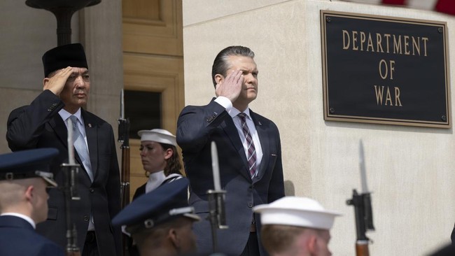 Momen Menhan Sjafrie Bertemu Menhan Hegseth di Pentagon AS