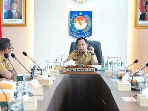 Mendagri Tito Bahas Kesiapan Program Perumahan di Perbatasan