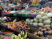 Los Sayur Mayur di Pasar Santa Jakarta Selatan, Selasa, 14/4. (CNBC Indonesia/Hadijah Alaydrus)