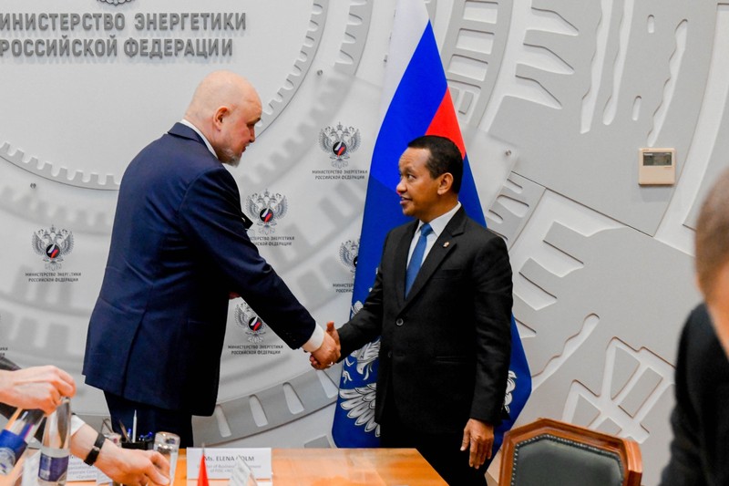 Menteri ESDM Bahlil Lahadalia mengadakan pertemuan bilateral dengan Menteri Energi Rusia di Moscow, Rusia, Selasa (14/4/2026). (Dok. Kementerian ESDM)