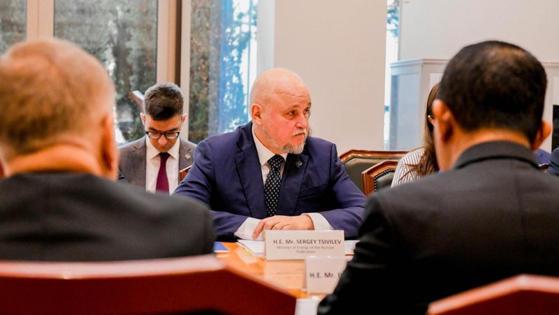 Menteri ESDM Bahlil Lahadalia mengadakan pertemuan bilateral dengan Menteri Energi Rusia di Moscow, Rusia, Selasa (14/4/2026). (Dok. Kementerian ESDM)