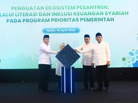 OJK Gencarkan Literasi & Perluas Akses Keuangan Syariah ke Pesantren