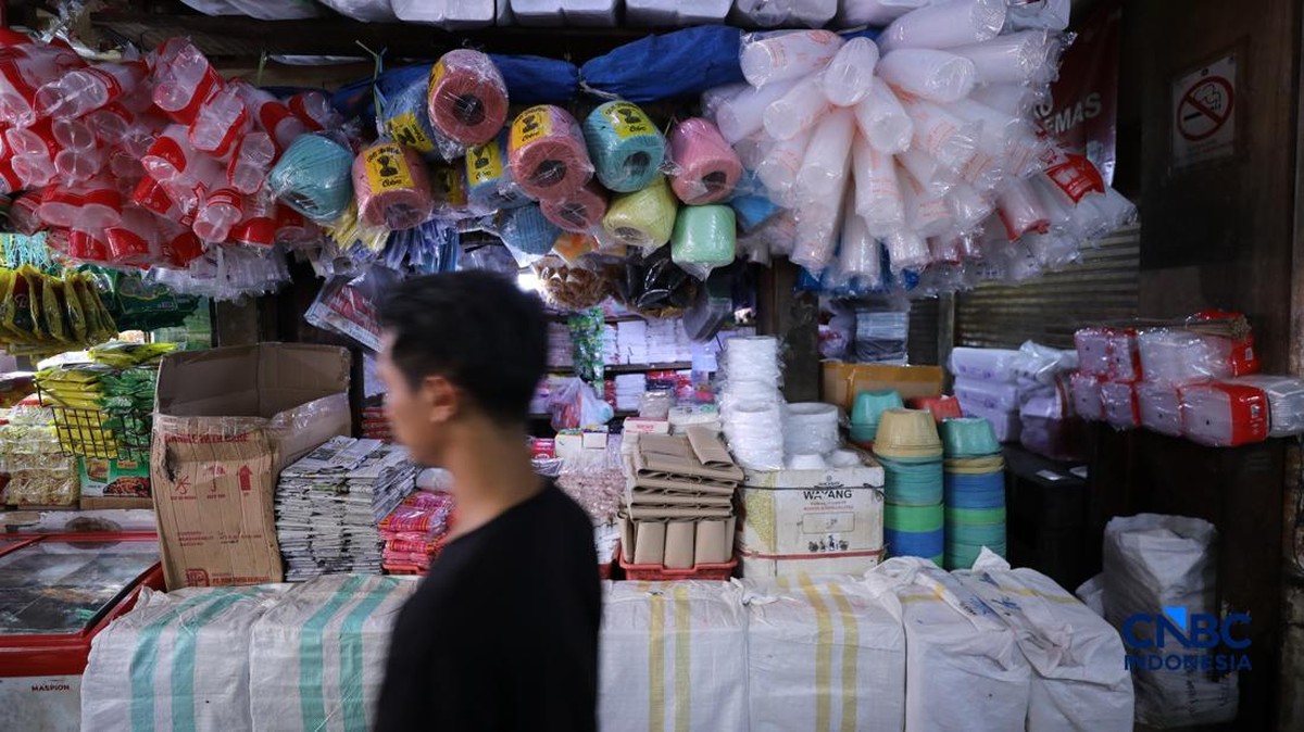 Bos Pengusaha Wanti-Wanti Efek Kenaikan Harga Plastik Bisa Makin Liar