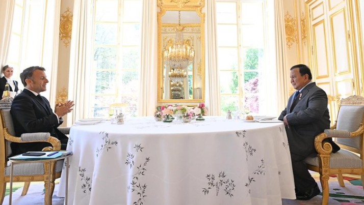 Prabowo Bertemu Macron di Istana Elysee, Bahas Alutsista-Energi Baru