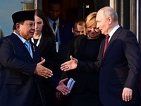 Presiden Prabowo Subianto langsung diterima oleh Presiden Rusia Vladimir Putin di Istana Kremlin, Senin 13 April 2026, siang hari waktu Moskow. (Instagram/Sekretariat.kabinet)
