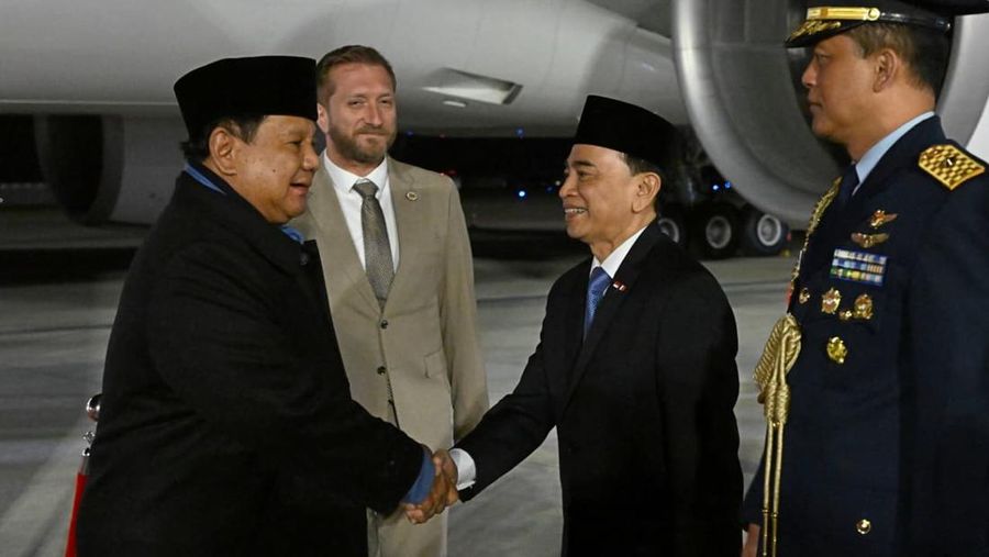 Presiden Prabowo Tiba di Paris Usai Pertemuan Intensif 5 Jam dengan Presiden Putin di Kremlin. (Biro Pers Sekretariat Presiden RI)
