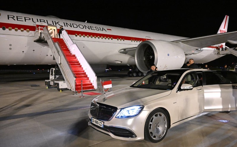 Presiden Prabowo Tiba di Paris Usai Pertemuan Intensif 5 Jam dengan Presiden Putin di Kremlin. (Biro Pers Sekretariat Presiden RI)