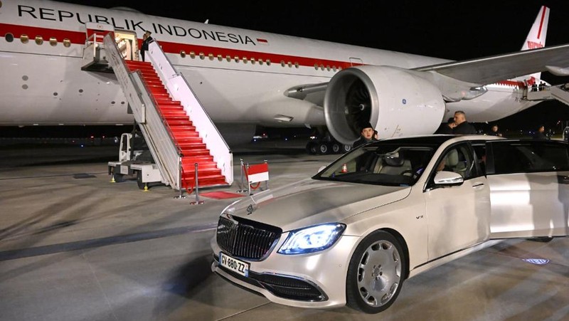 Presiden Prabowo Tiba di Paris Usai Pertemuan Intensif 5 Jam dengan Presiden Putin di Kremlin. (Biro Pers Sekretariat Presiden RI)