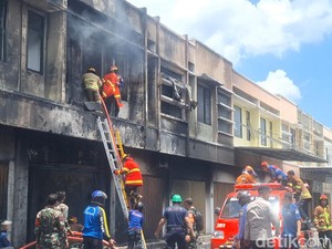 Kerja Bertaruh Nyawa Gaji Rp 1,8 Juta, Damkar Mataram Usul Insentif Rp 300 Ribu