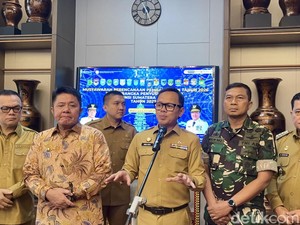 Wamendagri Pastikan WFA Jadi Transformasi Budaya Kerja yang Baru