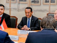 Video: Bahlil Pastikan Indonesia Dapat Jatah Minyak & LPG dari Rusia