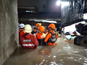 Hujan Deras Guyur Solo, Ratusan Rumah di 8 Kelurahan Kebanjiran
