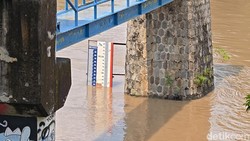 Bengawan Solo Siaga Merah!