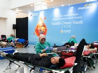 Berbagi Kebaikan untuk Sesama, Bank Mandiri Gelar Donor Darah Massal