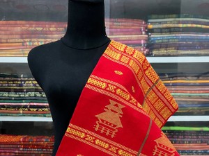 Mengenal Uis Nipes, Kain Tradisional Wanita Suku Karo