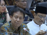 Menteri Kesehatan, Budi Gunadi Sadikin saat mengikuti rapat kerja dengan Komisi IX DPR RI di Jakarta, Rabu (1/4/2026). (Tangkapan Layar Youtube/DPR RI)
