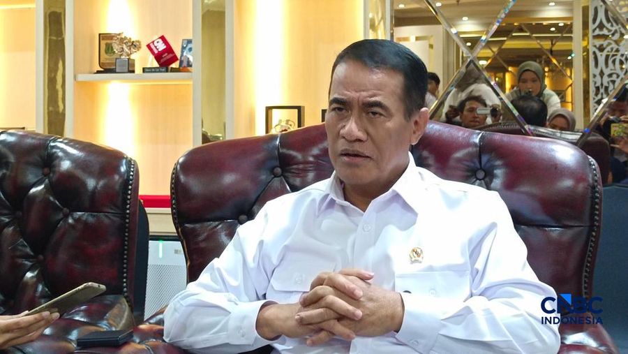 Menteri Pertanian/Kepala Bapanas Amran Sulaiman saat ditemui di kantornya, Jakarta, Rabu (15/4/2026). (CNBC Indonesia/Martyasari Rizky)
