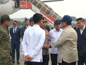 Disambut Gibran, Prabowo Tiba di Tanah Air Usai Bertemu Putin dan Macron