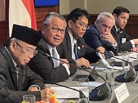 Gubernur Bank Indonesia Perry Warjiyo dalam pertemuan lanjutan dengan investor global, serta pertemuan dengan US-ASEAN Business Council dan International Monetary Fund dalam rangkaian IMF-World Bank Spring Meetings 2026 di Washington, D.C., AS. (15/4