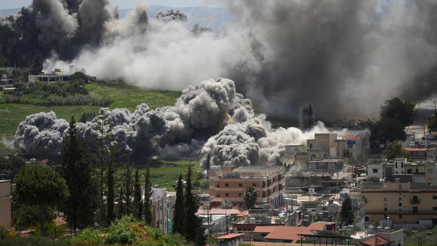 Smoke rises following an Israeli strike in Nabatieh, Lebanon, April 16, 2026.  REUTERS/Stringer