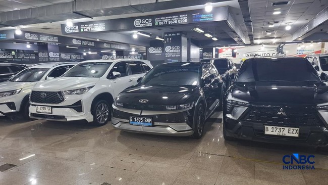 Pedagang Blak-blakan Soal Penyebab Harga Mobil Listrik Bekas Jatuh
