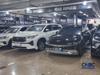 Pedagang Blak-blakan Soal Penyebab Harga Mobil Listrik Bekas Jatuh