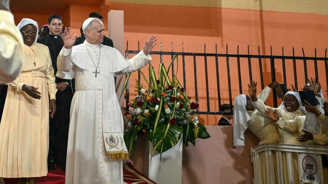 Potret Kunjungan Paus Leo XIV ke Afrika