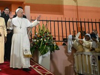 Potret Kunjungan Paus Leo XIV ke Afrika